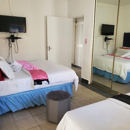 Lancaster Guest House Boksburg Ngoại thất bức ảnh