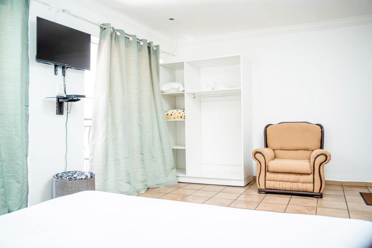 Lancaster Guest House Boksburg Ngoại thất bức ảnh