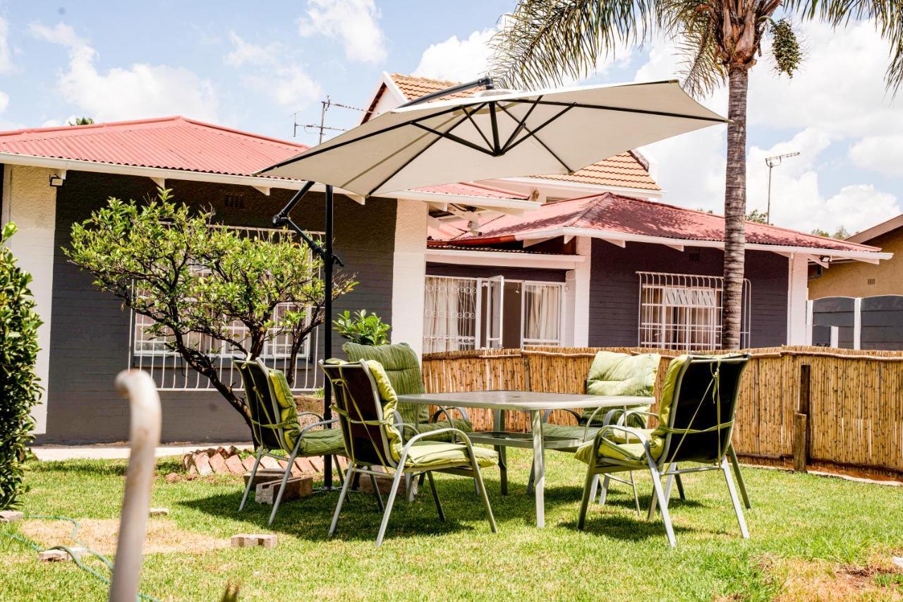Lancaster Guest House Boksburg Ngoại thất bức ảnh
